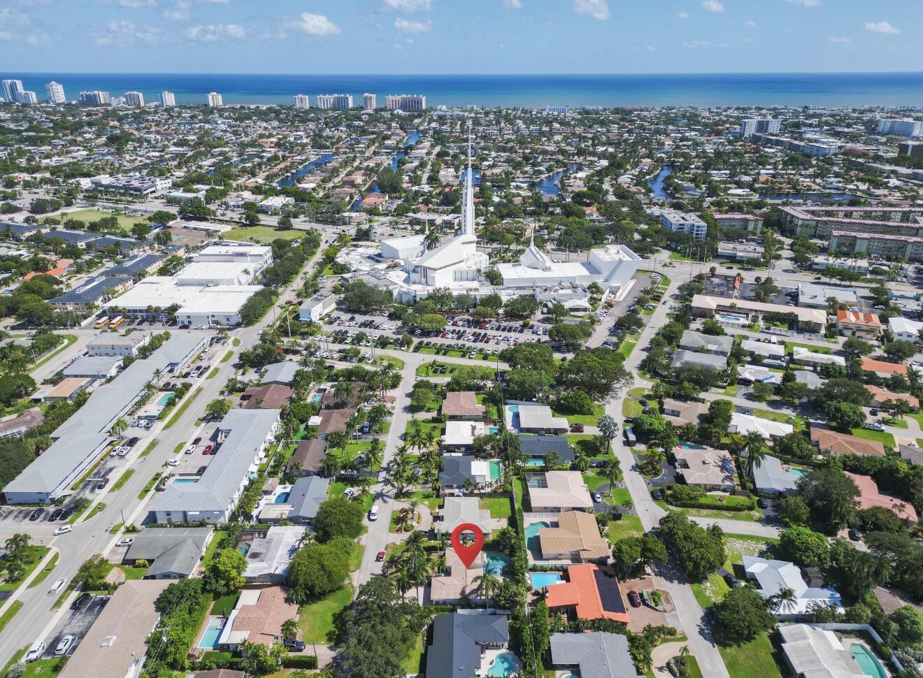 2160 NE 55th Ct Fort Lauderdale, FL 33308