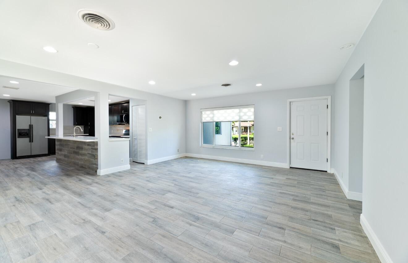 2160 NE 55th Ct Fort Lauderdale, FL 33308