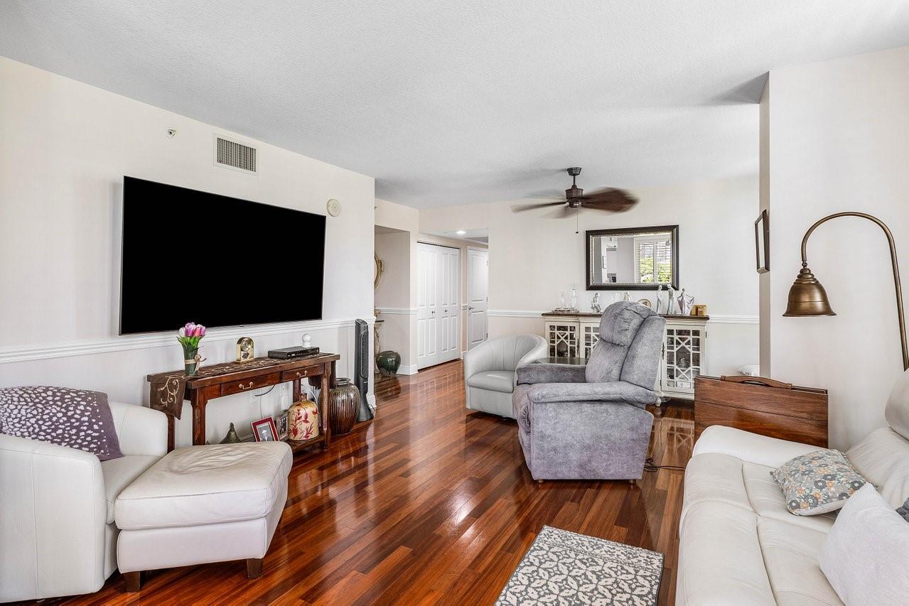 610 W Las Olas Blvd #517 Fort Lauderdale, FL 33312