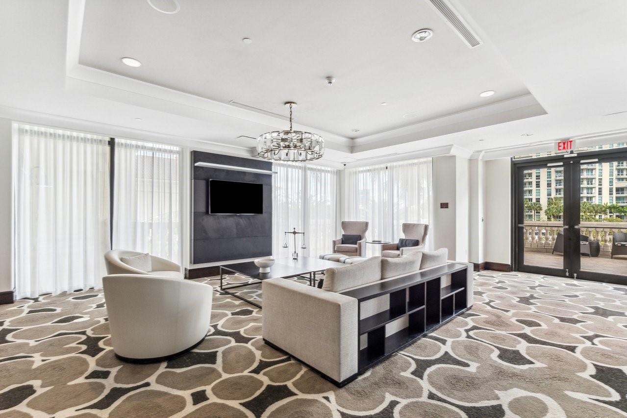 610 W Las Olas Blvd #517 Fort Lauderdale, FL 33312