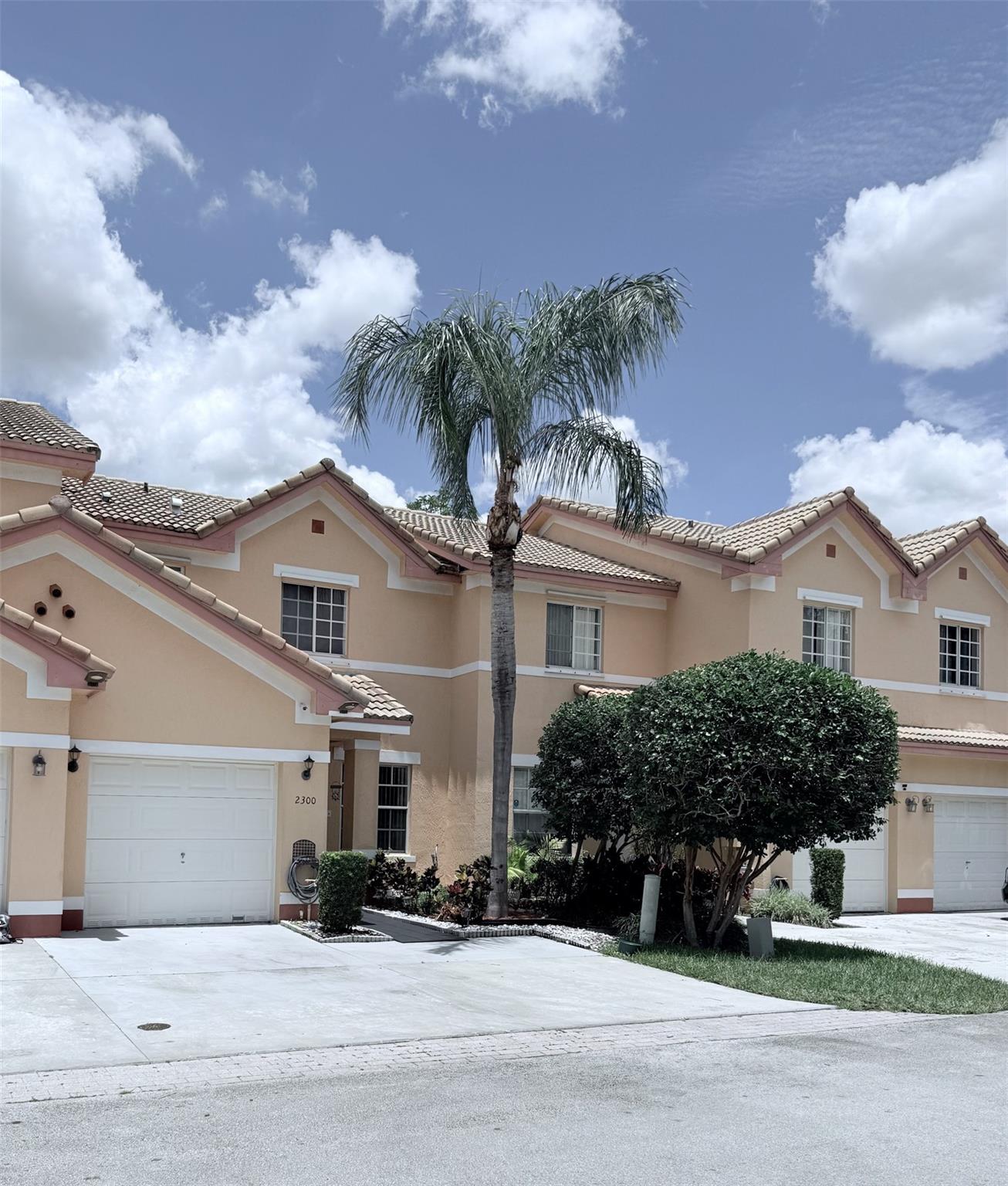 2300 SW 86th Way #2300