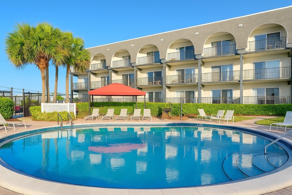 4013 N Ocean #301 Fort Lauderdale, FL 33308