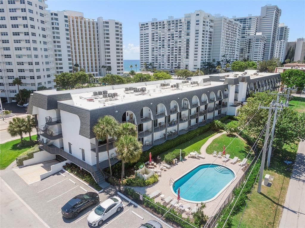 4013 N Ocean #301 Fort Lauderdale, FL 33308