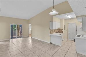 3241 Sabal Palm Mnr #301