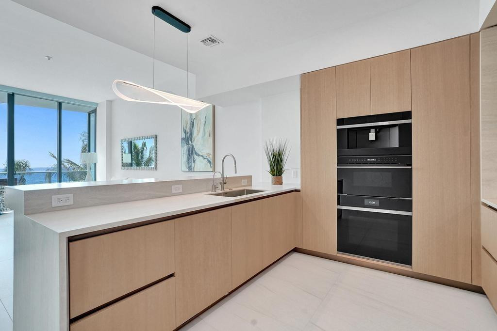 900 N Ocean #302 Pompano Beach, FL 33062