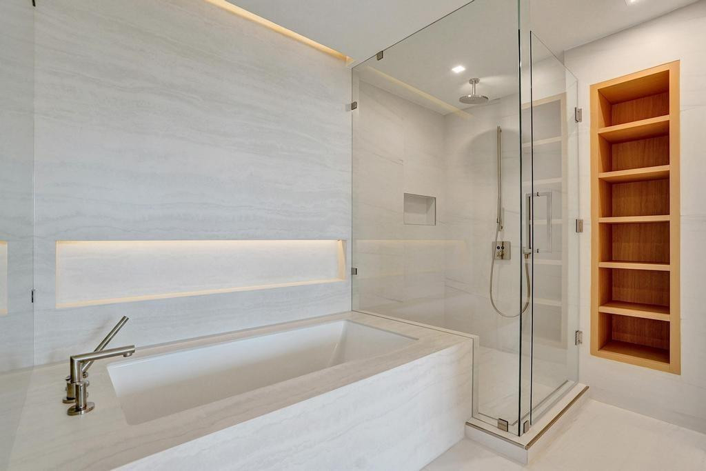 900 N Ocean #302 Pompano Beach, FL 33062