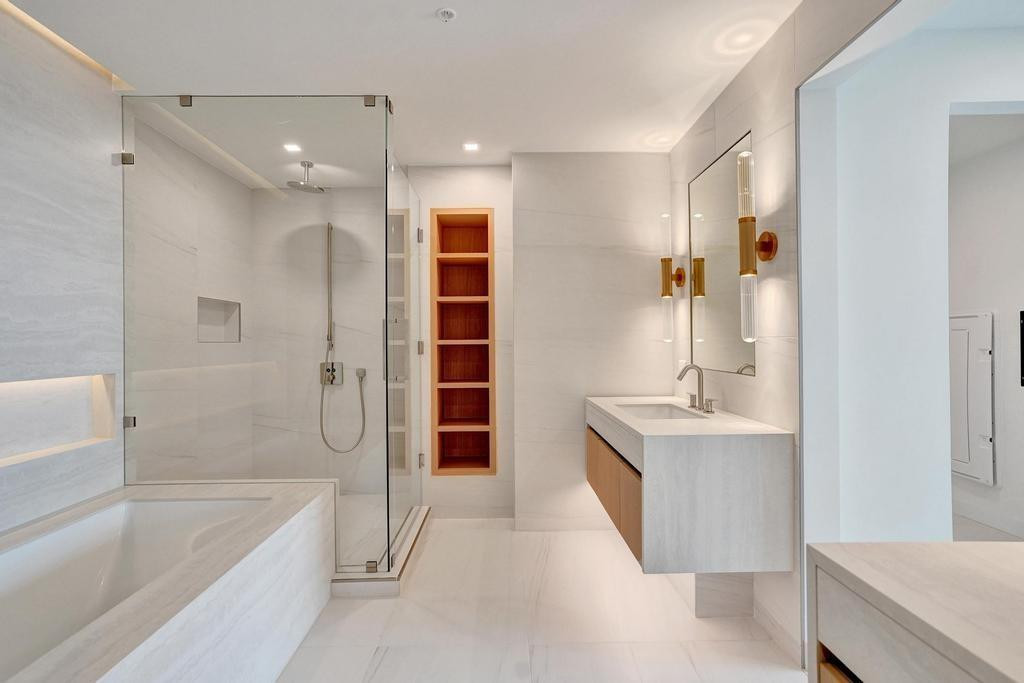 900 N Ocean #302 Pompano Beach, FL 33062