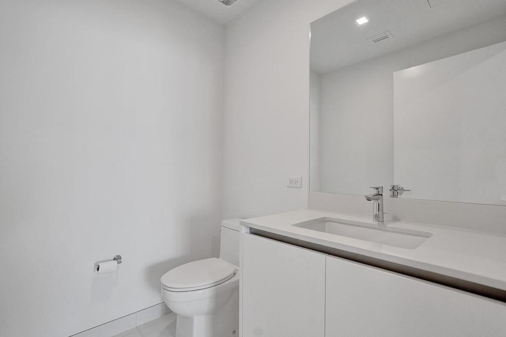 900 N Ocean #302 Pompano Beach, FL 33062