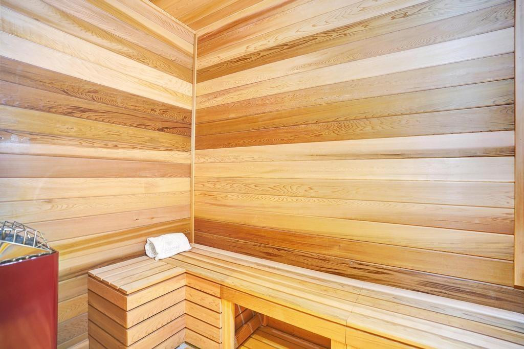 900 N Ocean #302 Pompano Beach, FL 33062