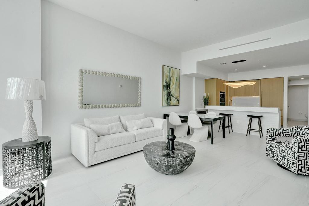 900 N Ocean #302 Pompano Beach, FL 33062