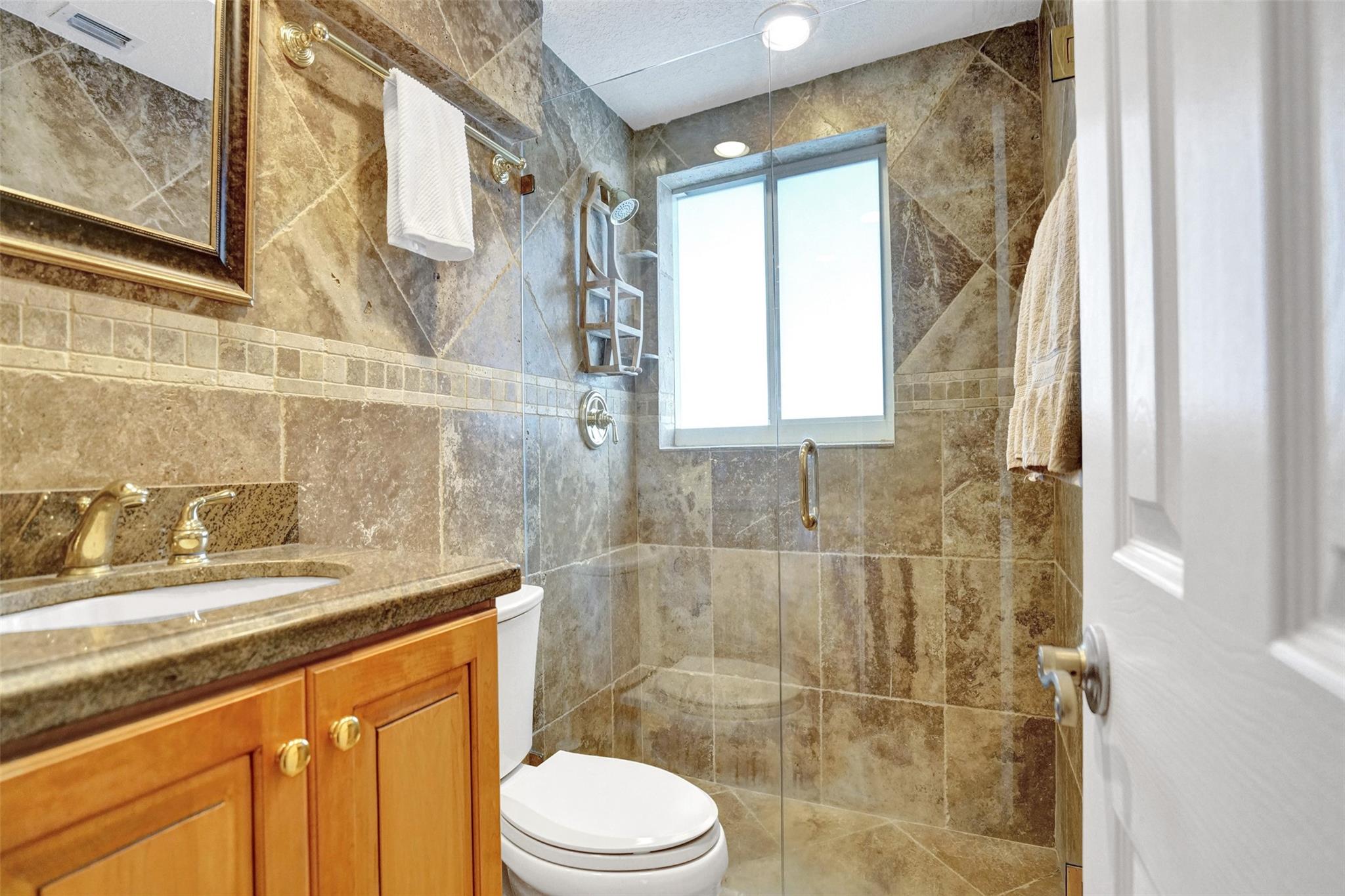 1000 SE 4th St #220 Fort Lauderdale, FL 33301