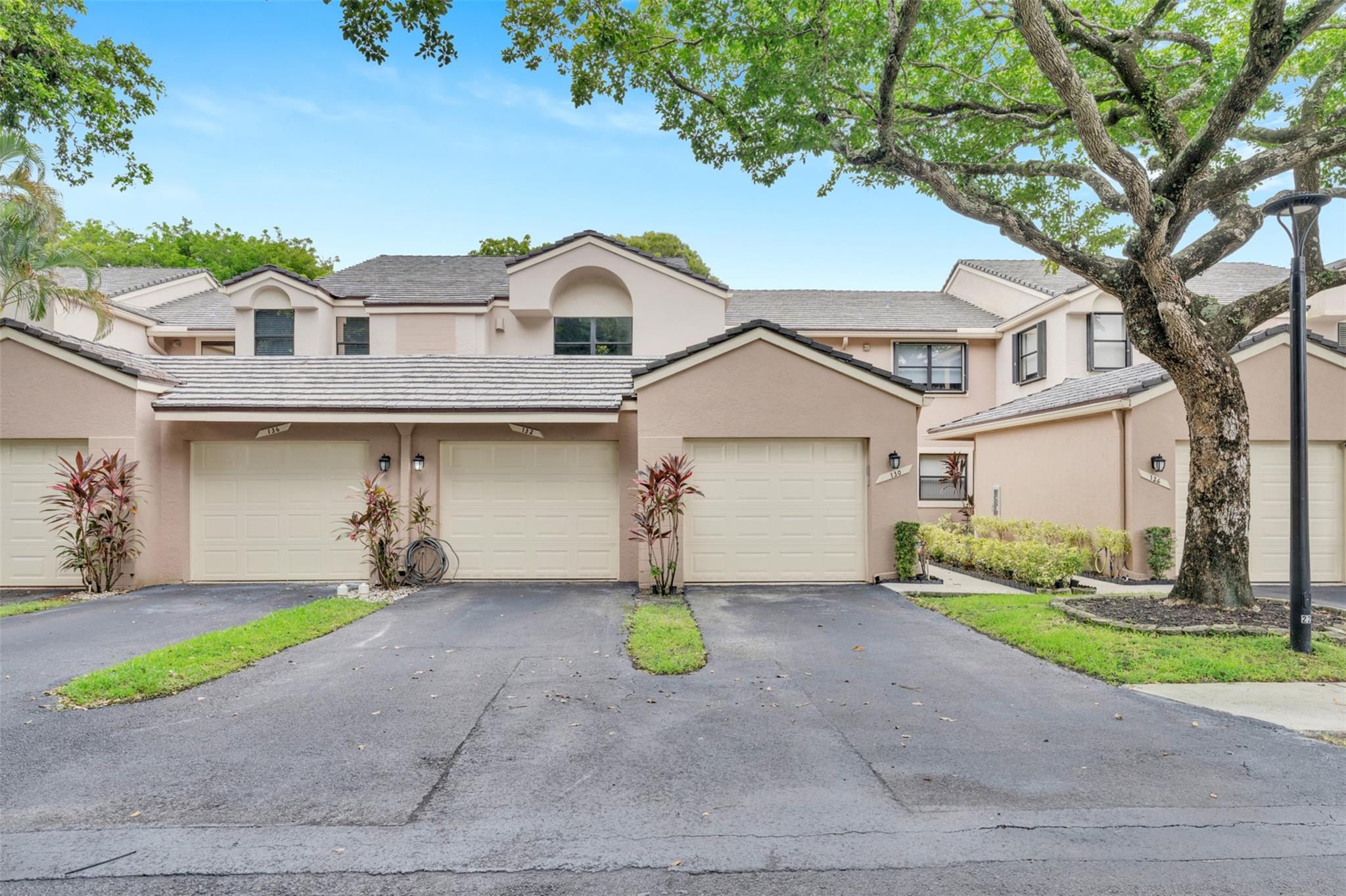 132 NW 98th Ter #132