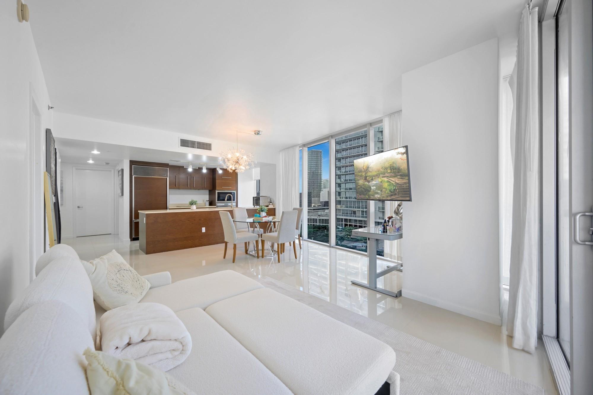 image Icon Brickell4