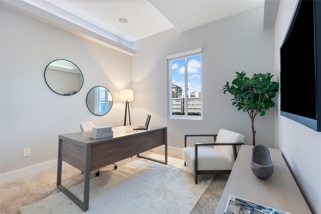 743 NE 17th Way Fort Lauderdale, FL 33304