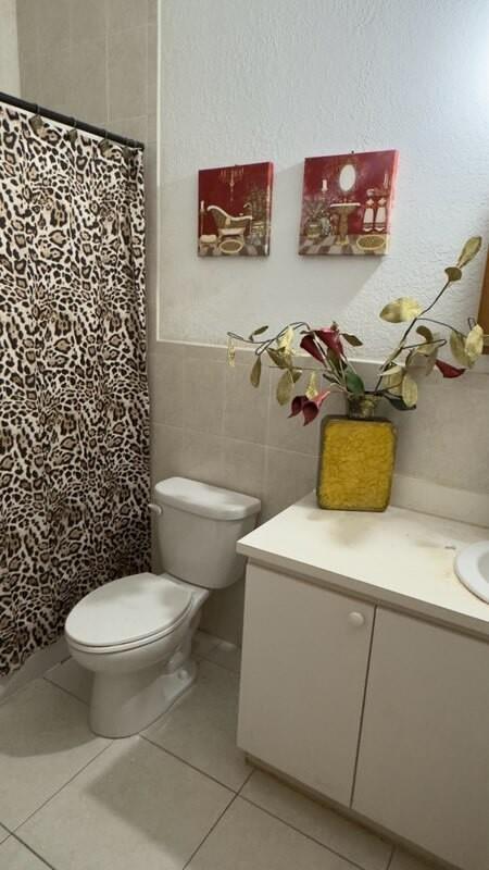 1783 NW 53rd St #2 Miami, FL 33142