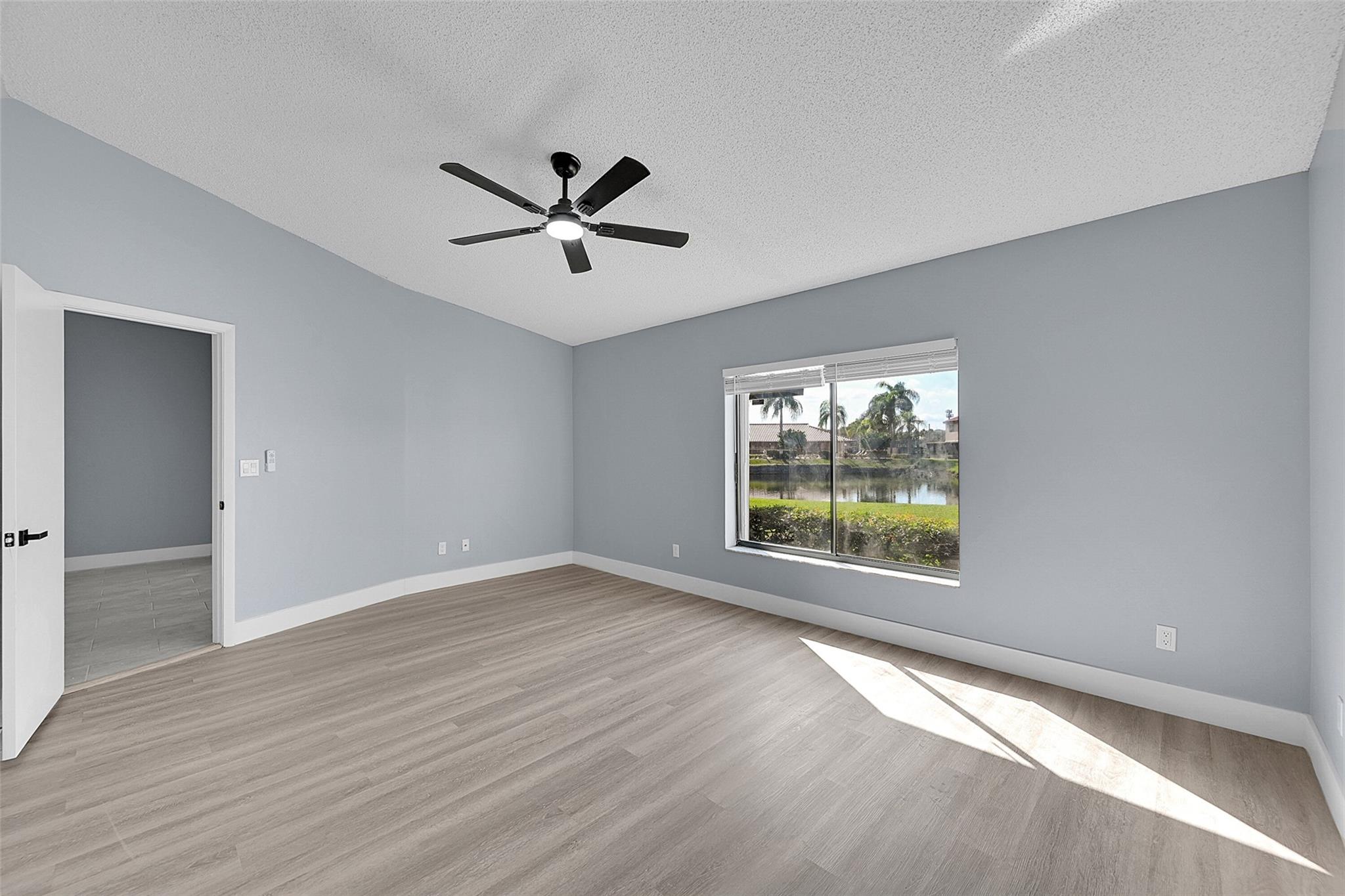 3313 Inverrary Blvd #3313 Lauderhill, FL 33319