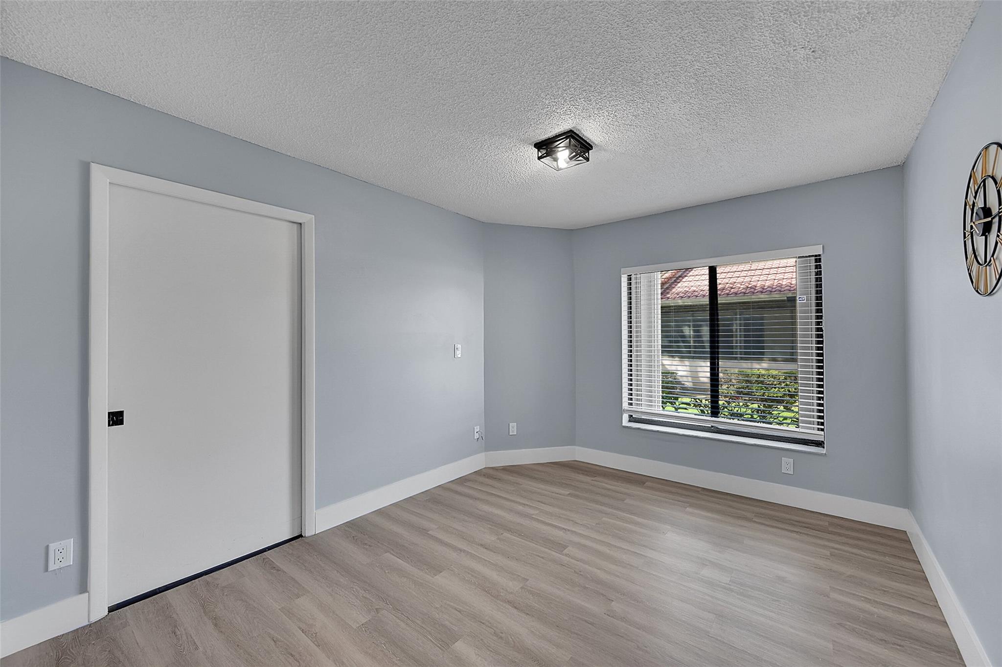 3313 Inverrary Blvd #3313 Lauderhill, FL 33319