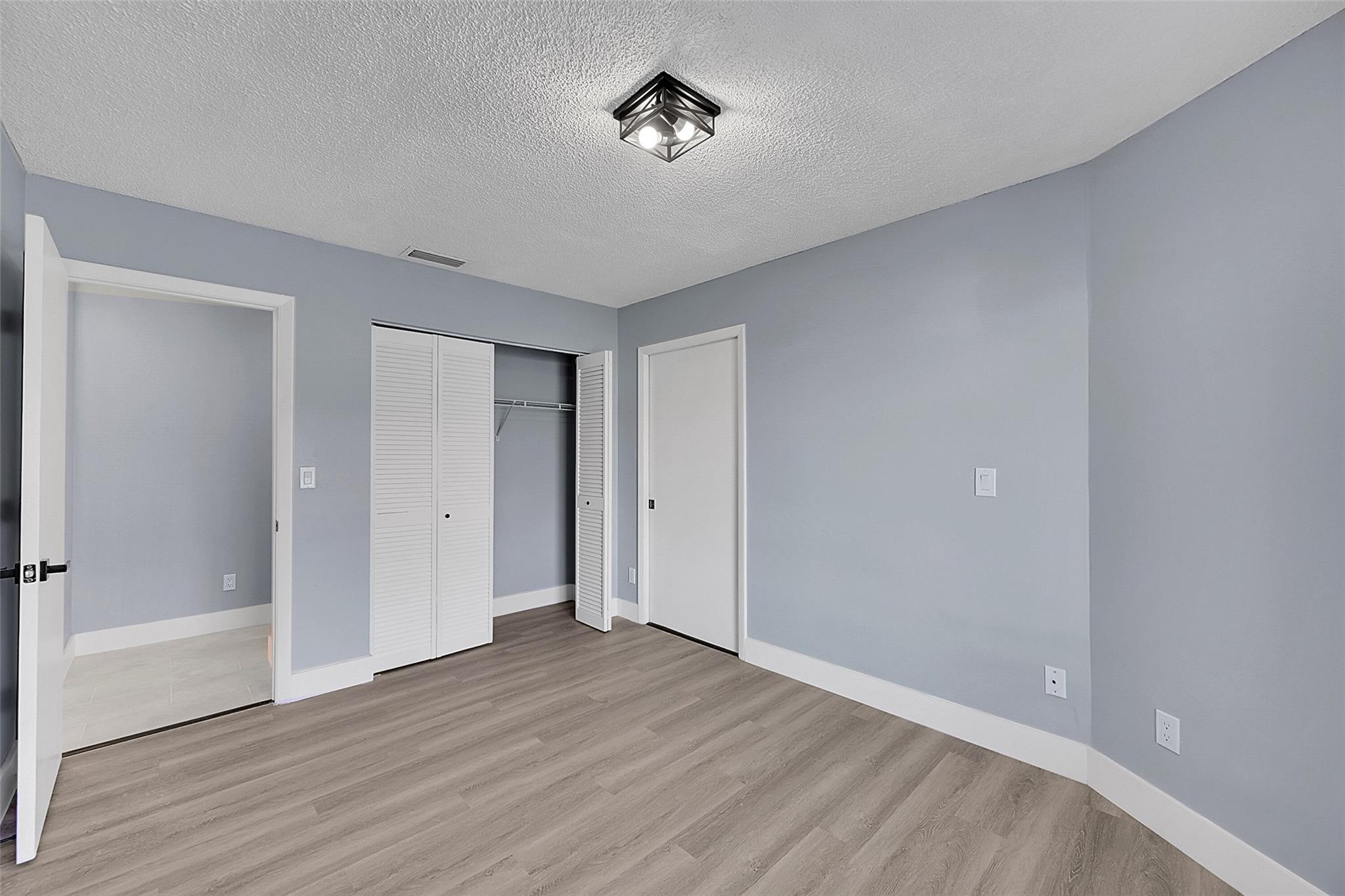 3313 Inverrary Blvd #3313 Lauderhill, FL 33319