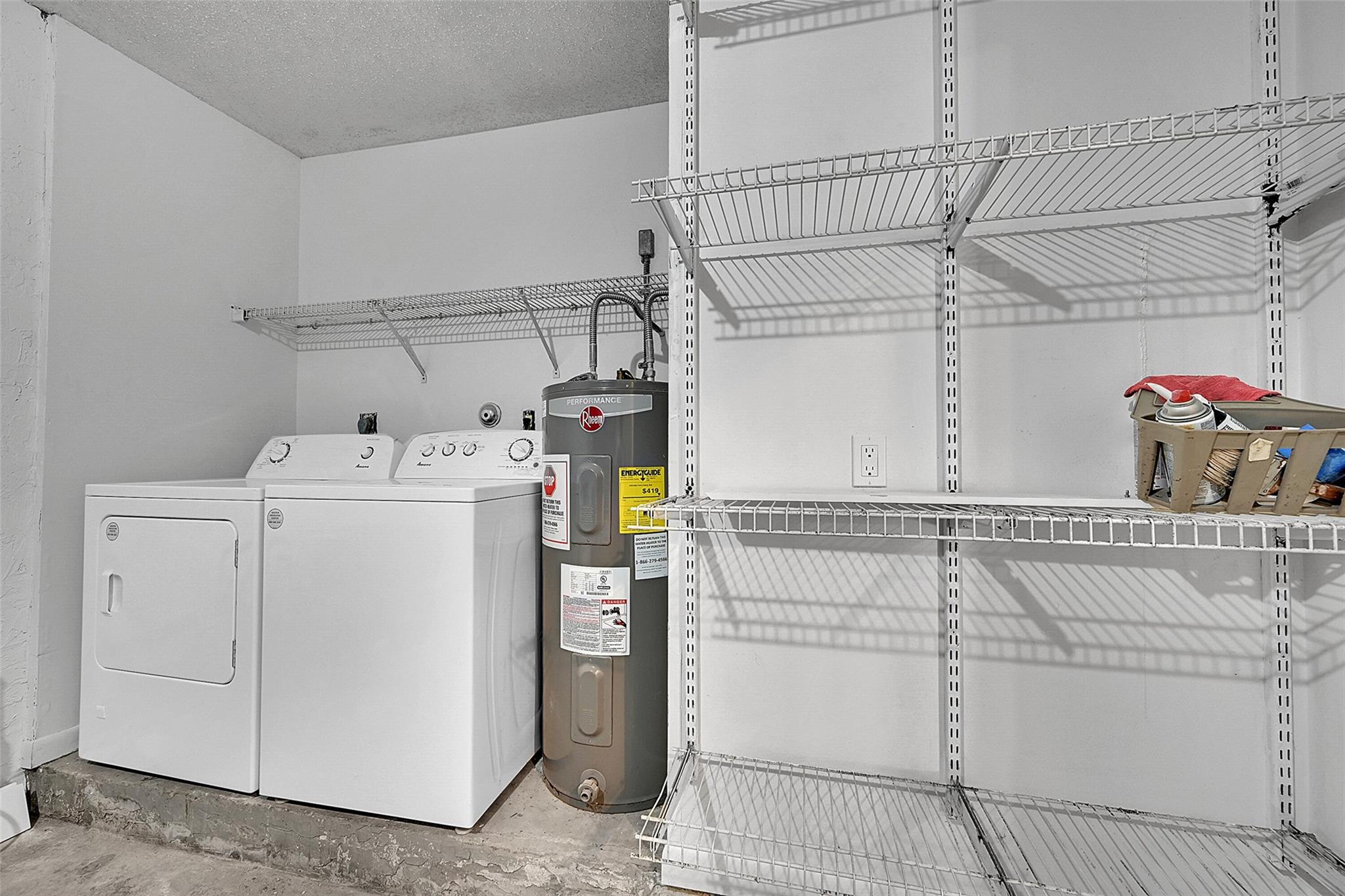 3313 Inverrary Blvd #3313 Lauderhill, FL 33319