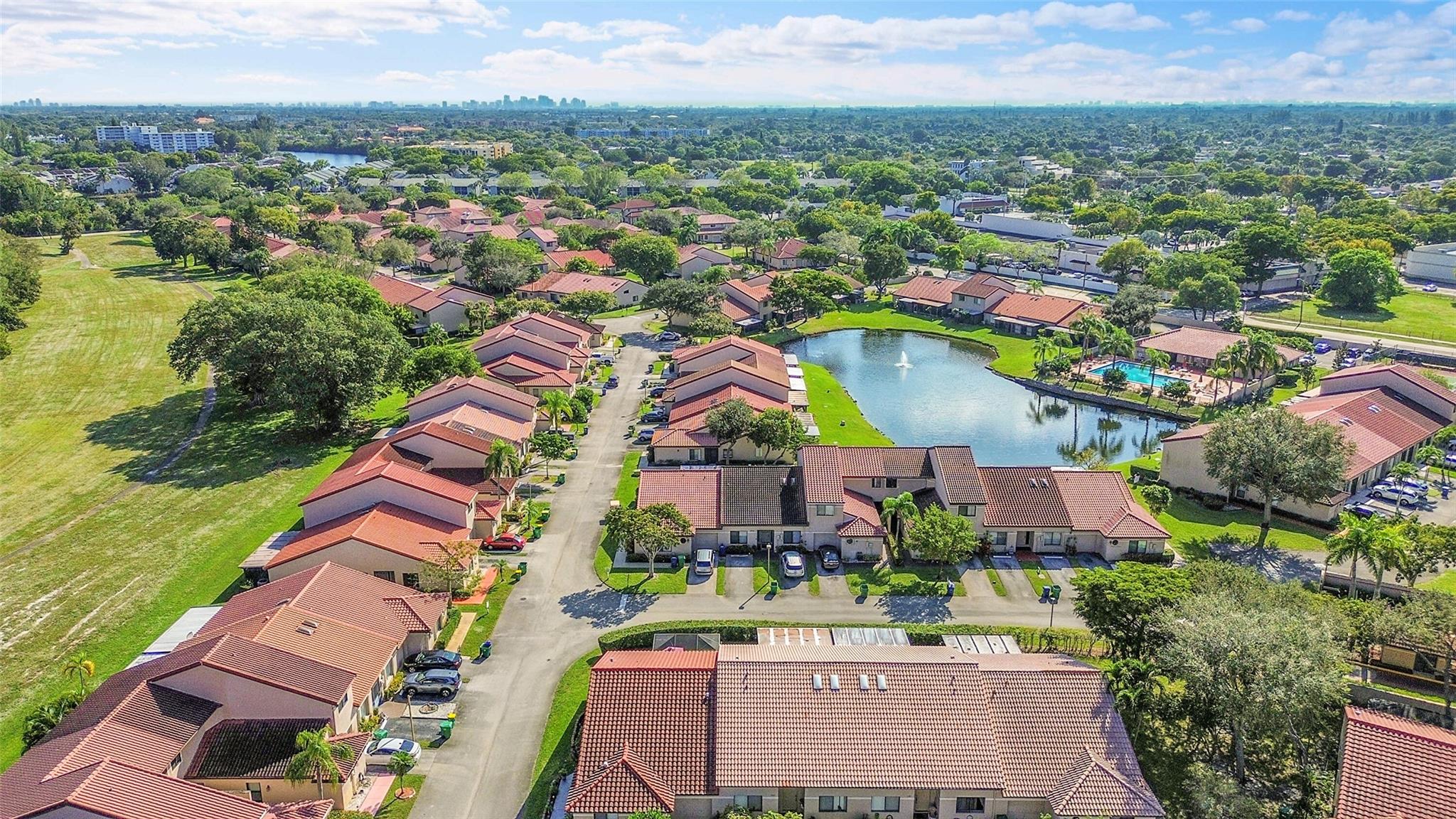 3313 Inverrary Blvd #3313 Lauderhill, FL 33319