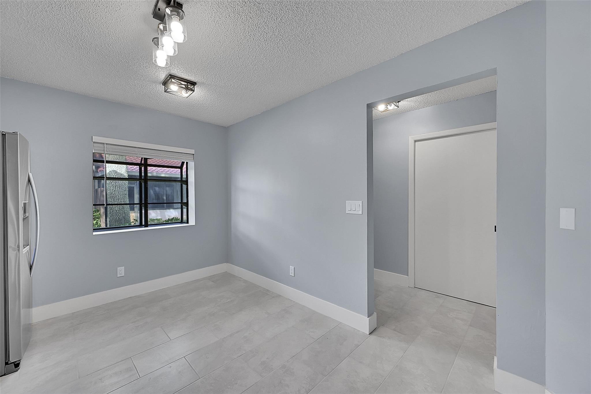 3313 Inverrary Blvd #3313 Lauderhill, FL 33319