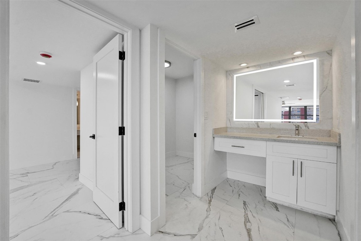 1390 S Ocean #5C Pompano Beach, FL 33062