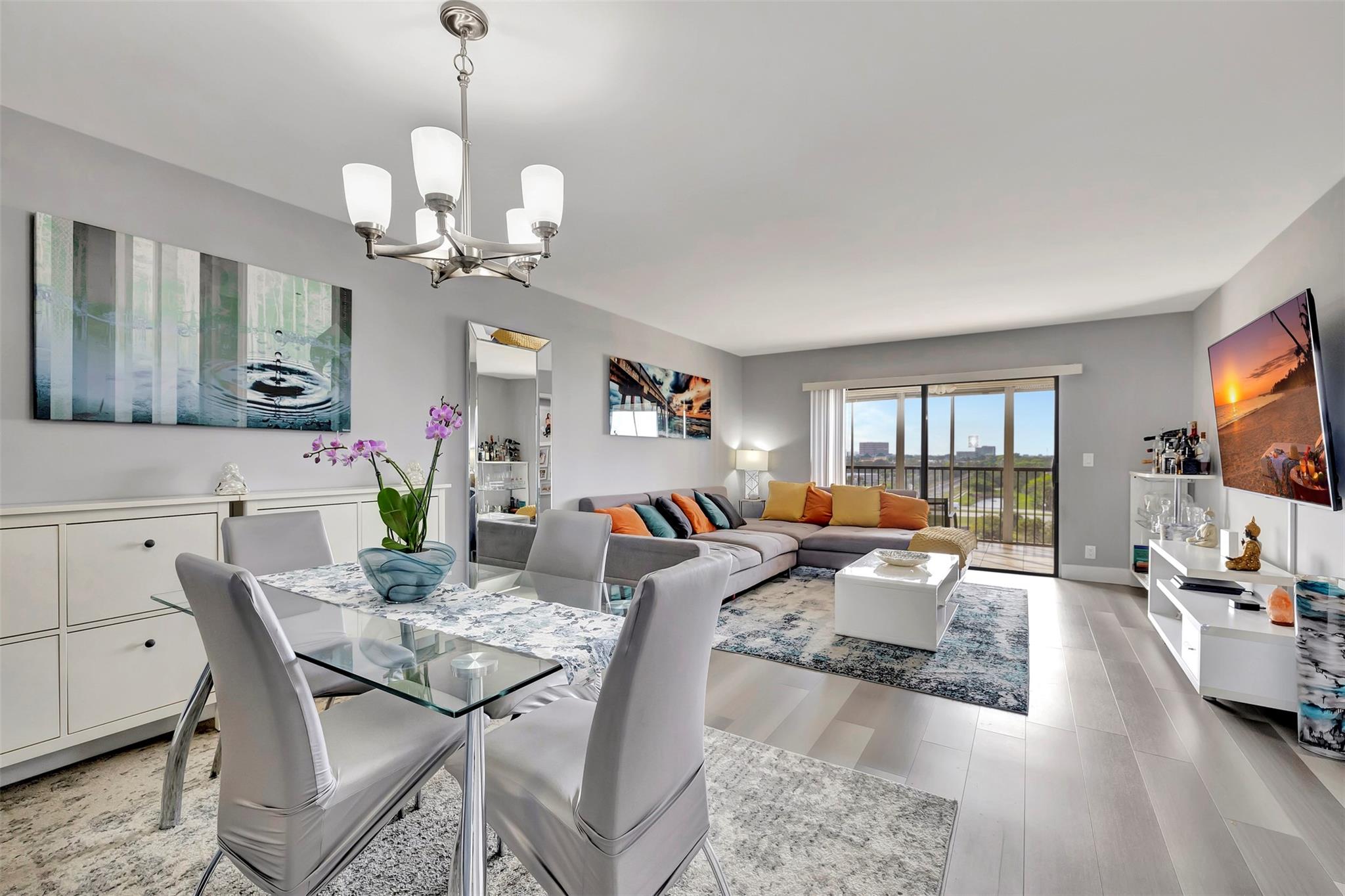 2200 S Cypress Bnd Dr #702