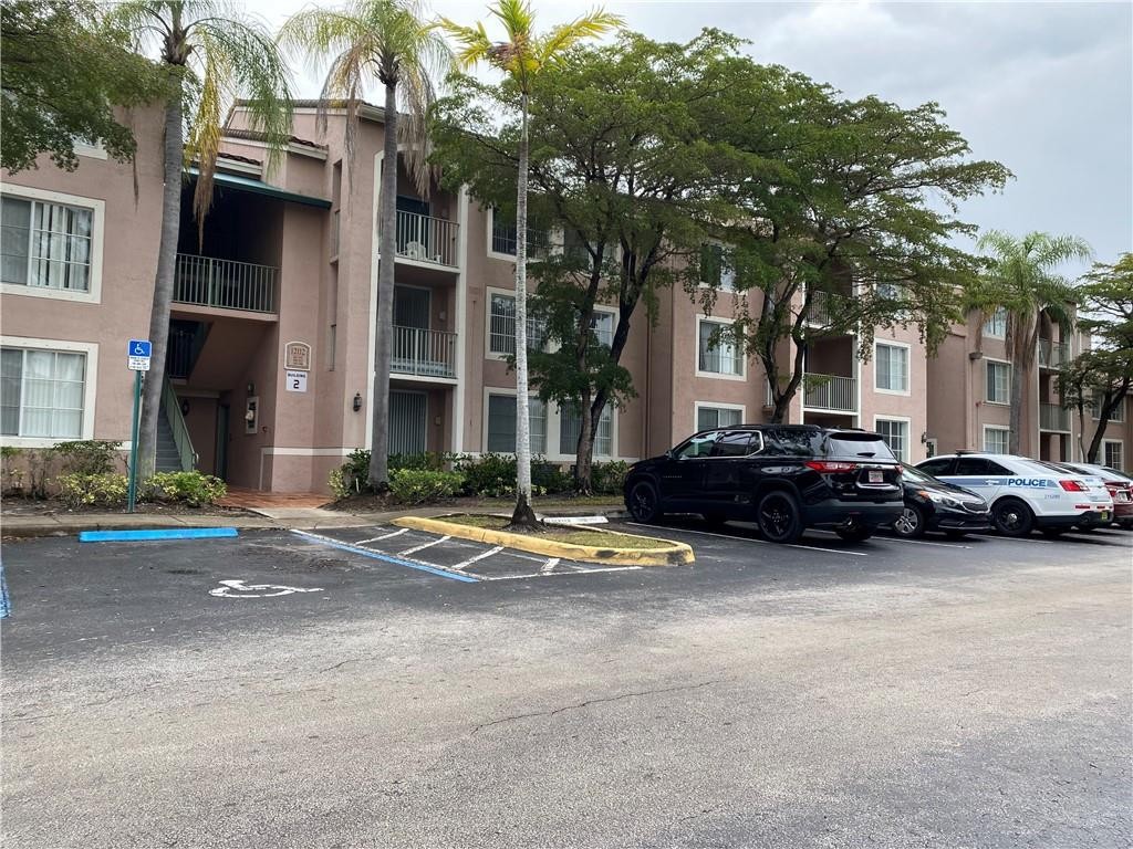 12112 Saint Andrews #205