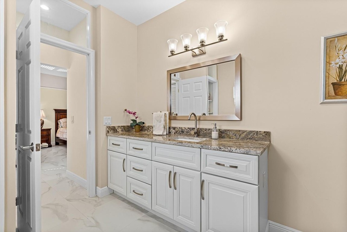 72 Cache Cay Vero Beach, FL 32963