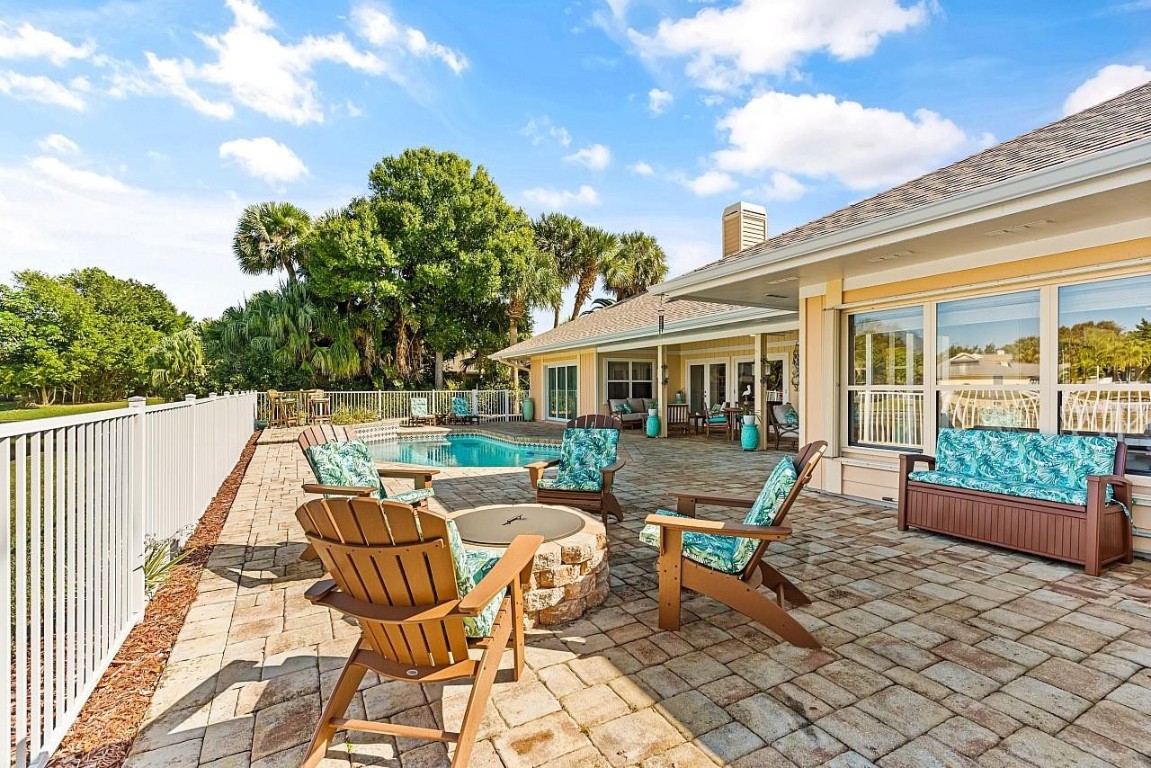 72 Cache Cay Vero Beach, FL 32963