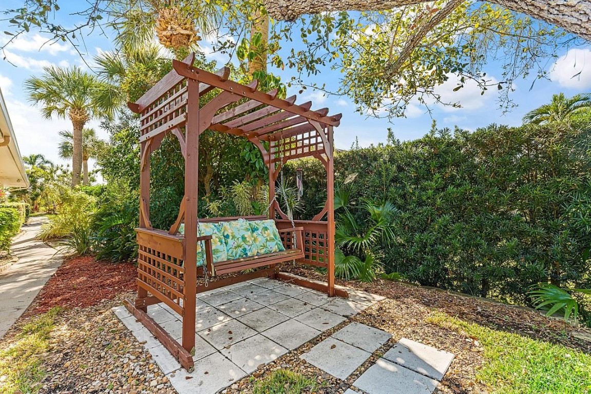 72 Cache Cay Vero Beach, FL 32963