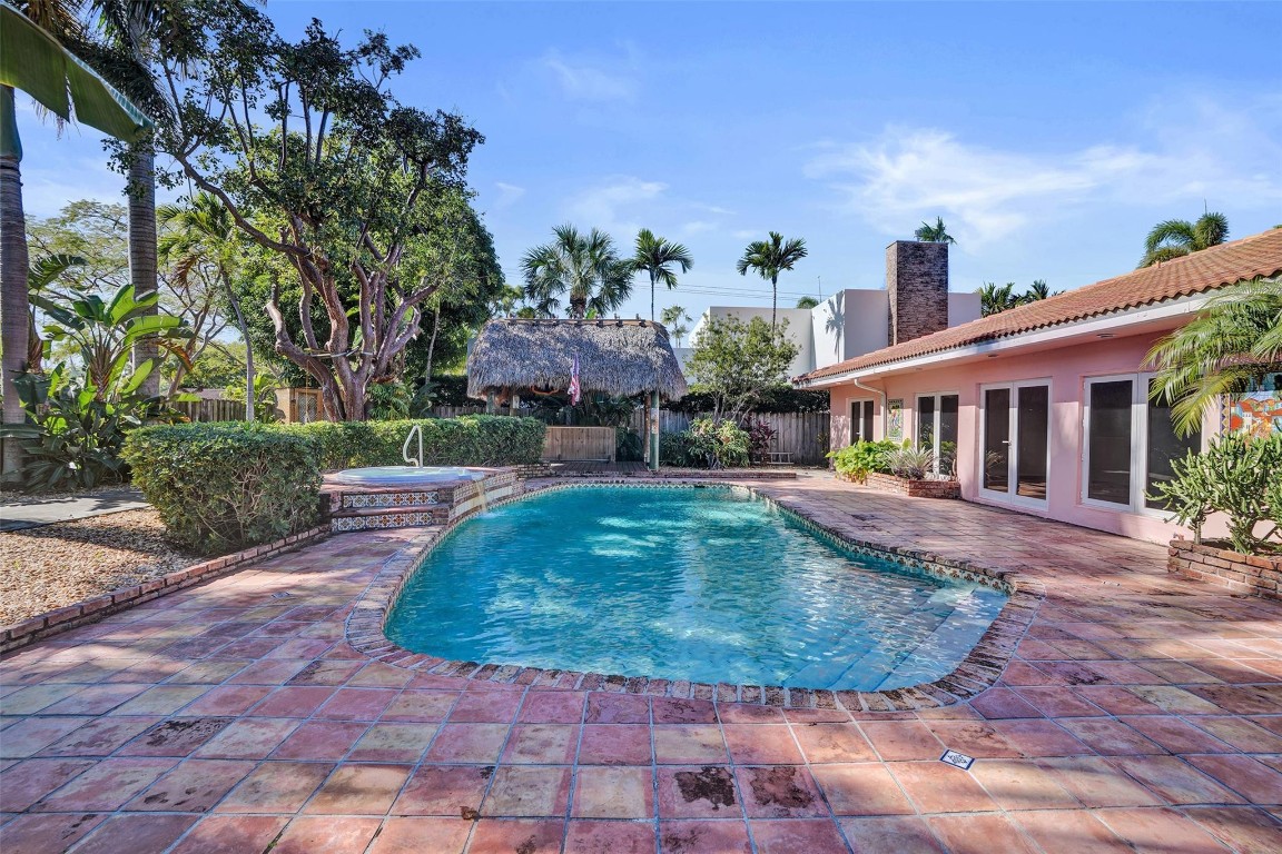 2506 Barbara Fort Lauderdale, FL 33316