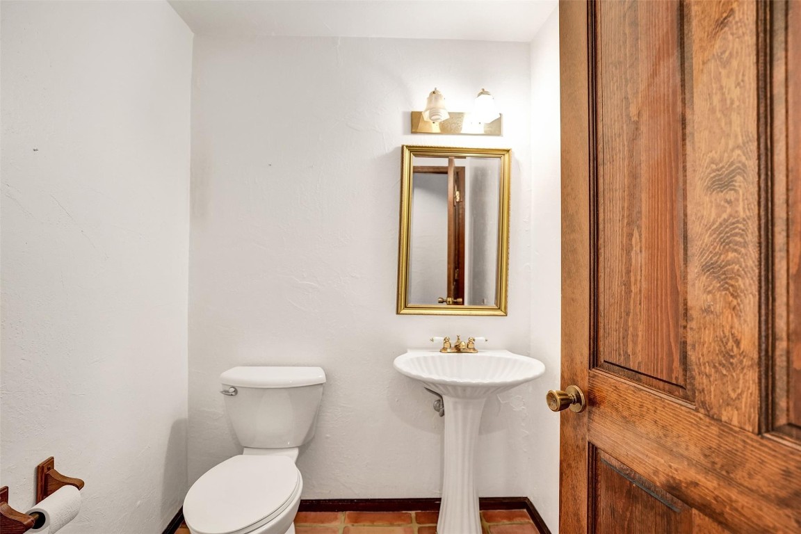 2506 Barbara Fort Lauderdale, FL 33316