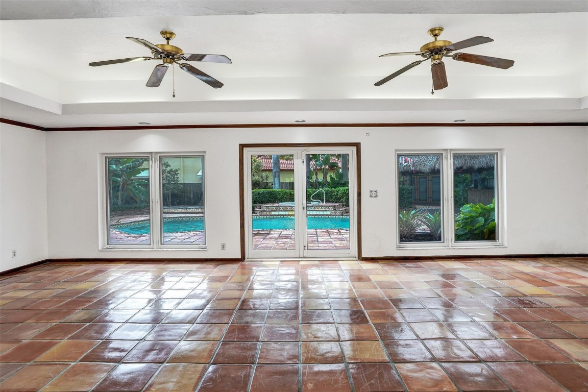 2506 Barbara Fort Lauderdale, FL 33316