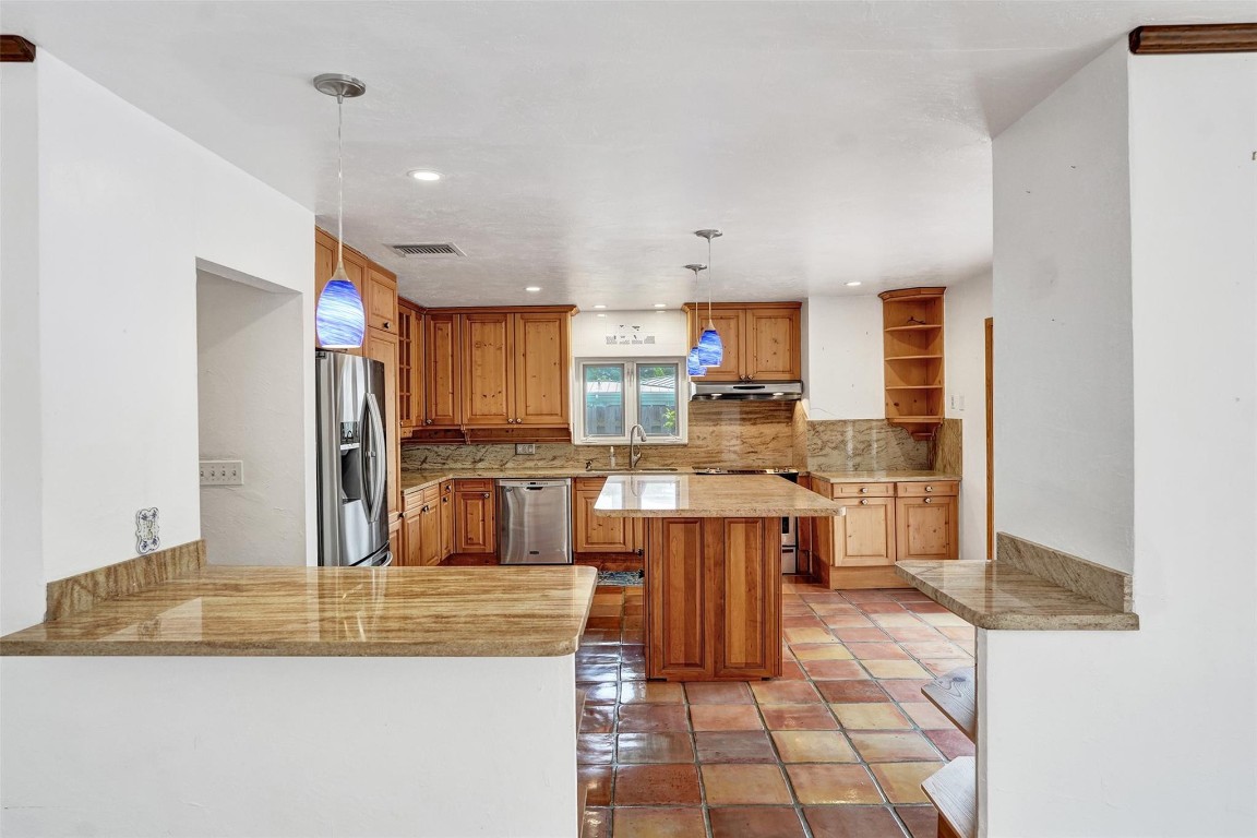 2506 Barbara Fort Lauderdale, FL 33316