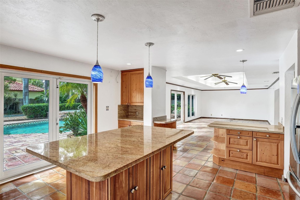 2506 Barbara Fort Lauderdale, FL 33316