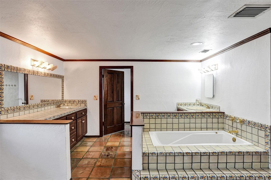 2506 Barbara Fort Lauderdale, FL 33316