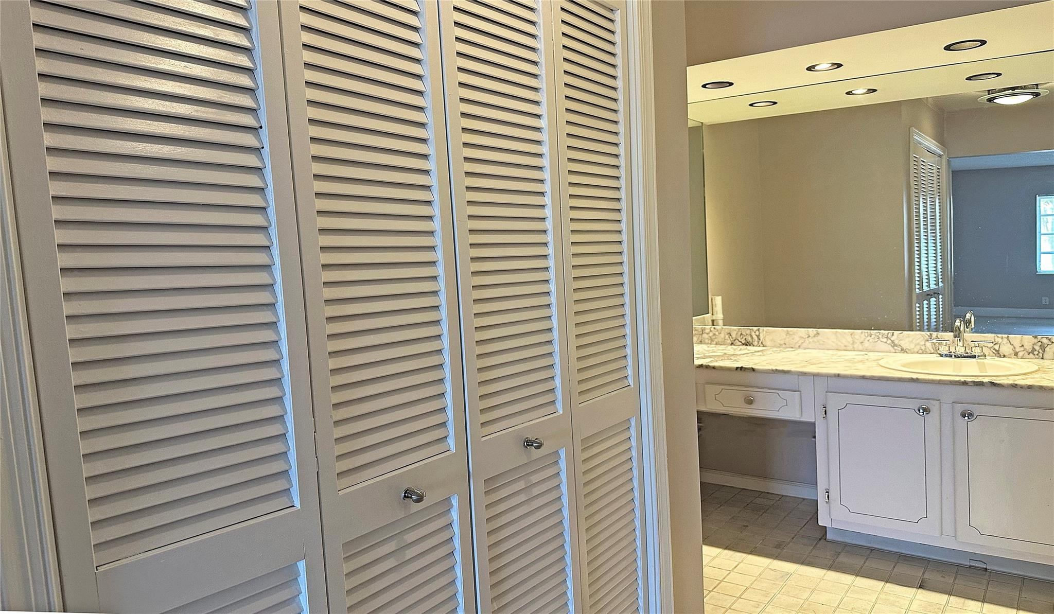 6229 Bay Clb #4 Fort Lauderdale, FL 33308