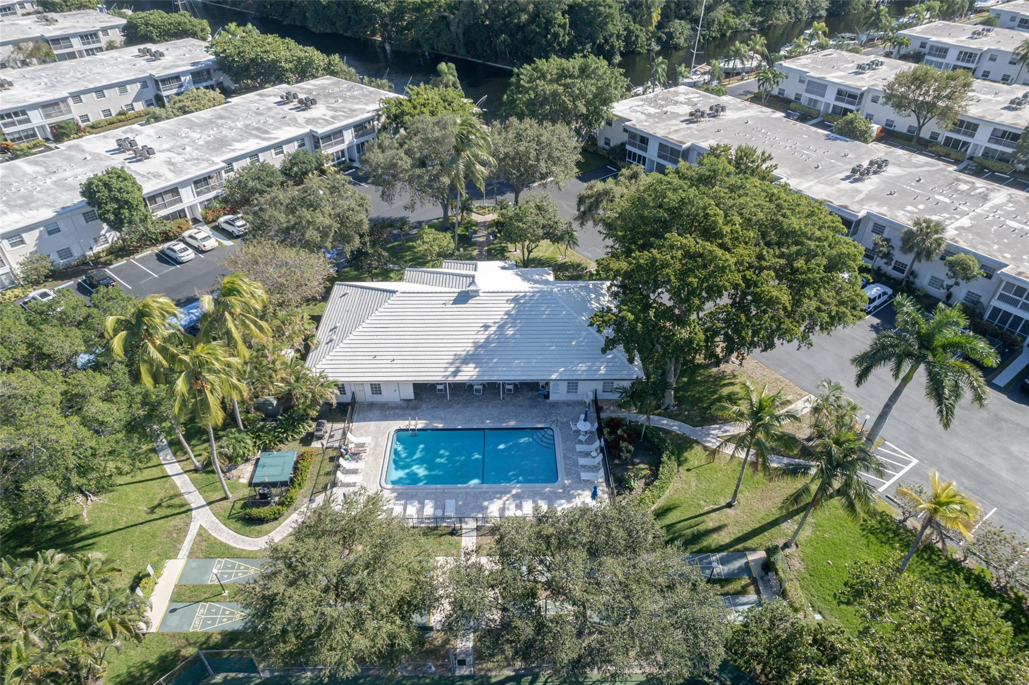 6229 Bay Clb #4 Fort Lauderdale, FL 33308