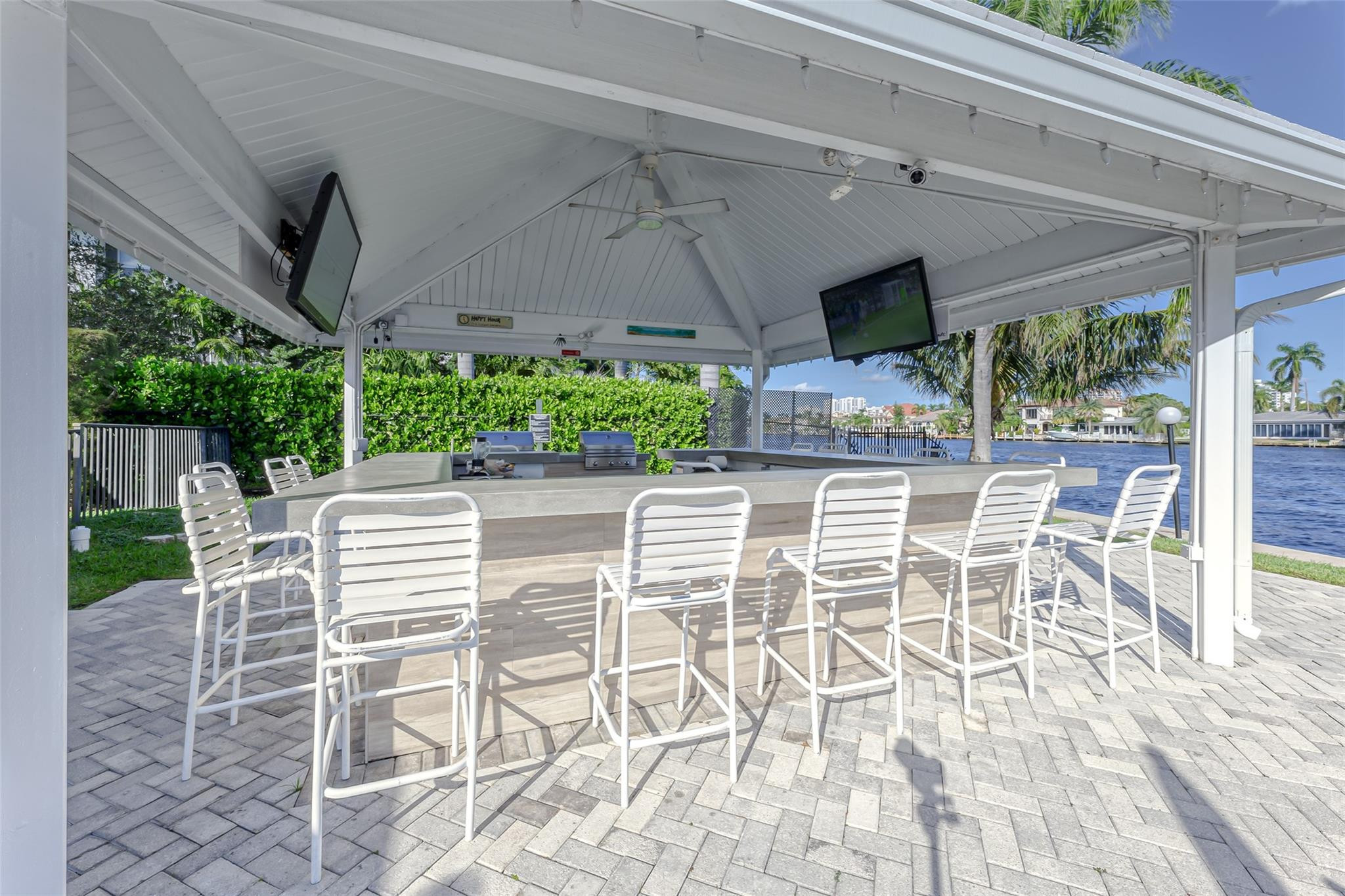 6229 Bay Clb #4 Fort Lauderdale, FL 33308