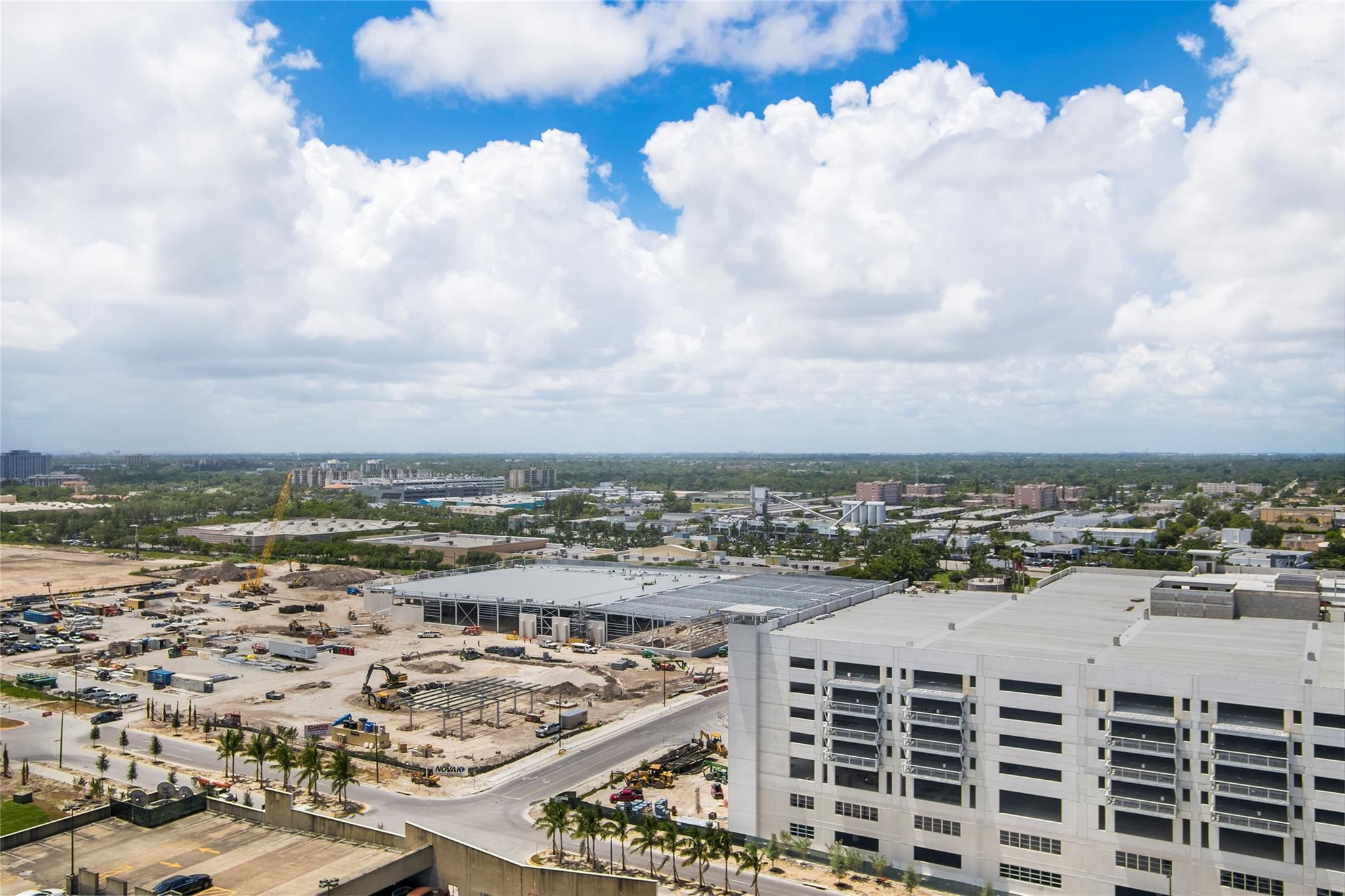 14951 Royal Oaks #1506 North Miami, FL 33181