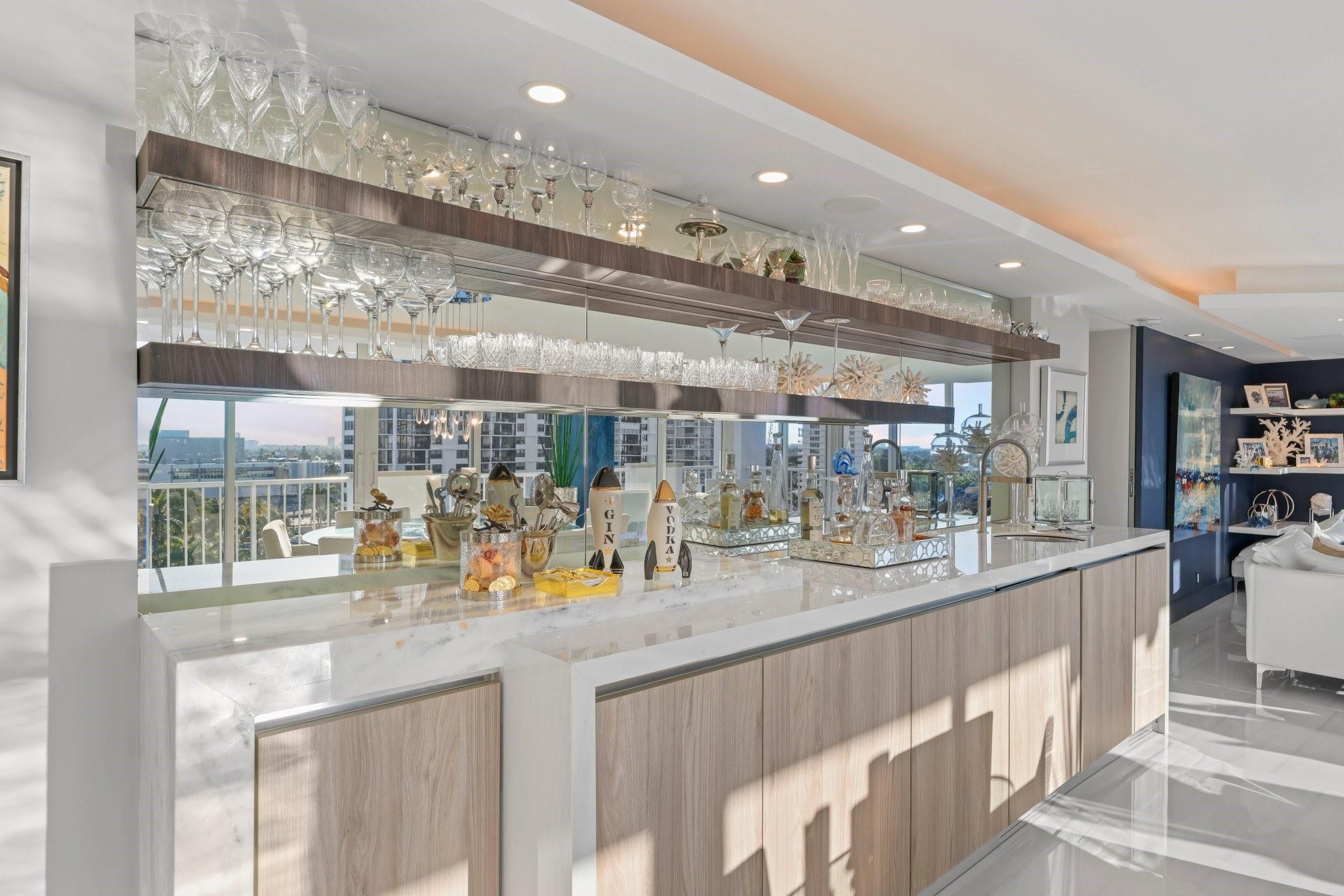 2800 E Sunrise #10A Fort Lauderdale, FL 33304