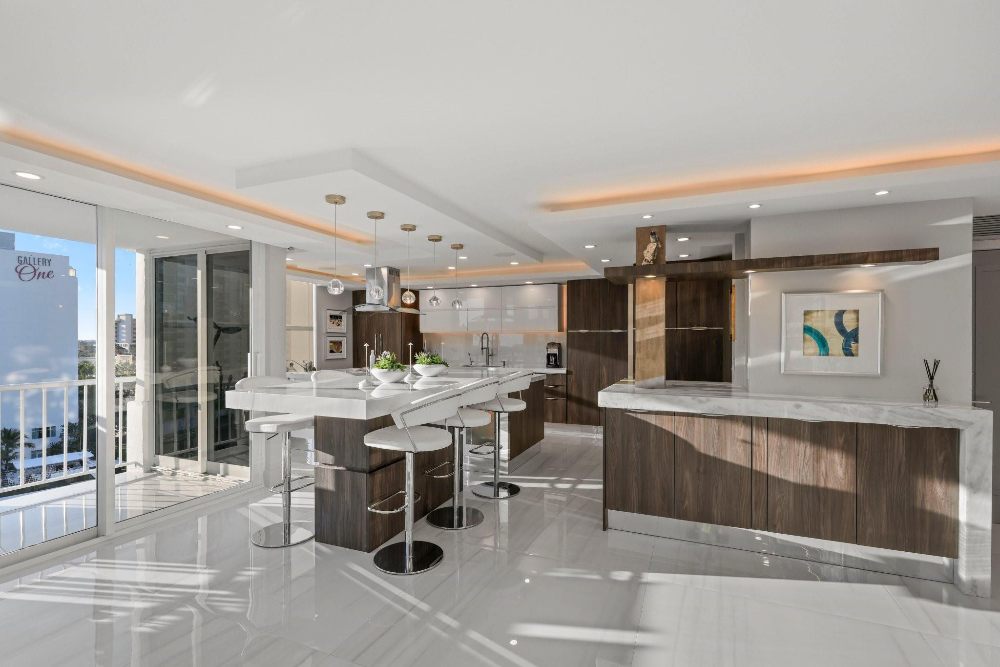 2800 E Sunrise #10A Fort Lauderdale, FL 33304