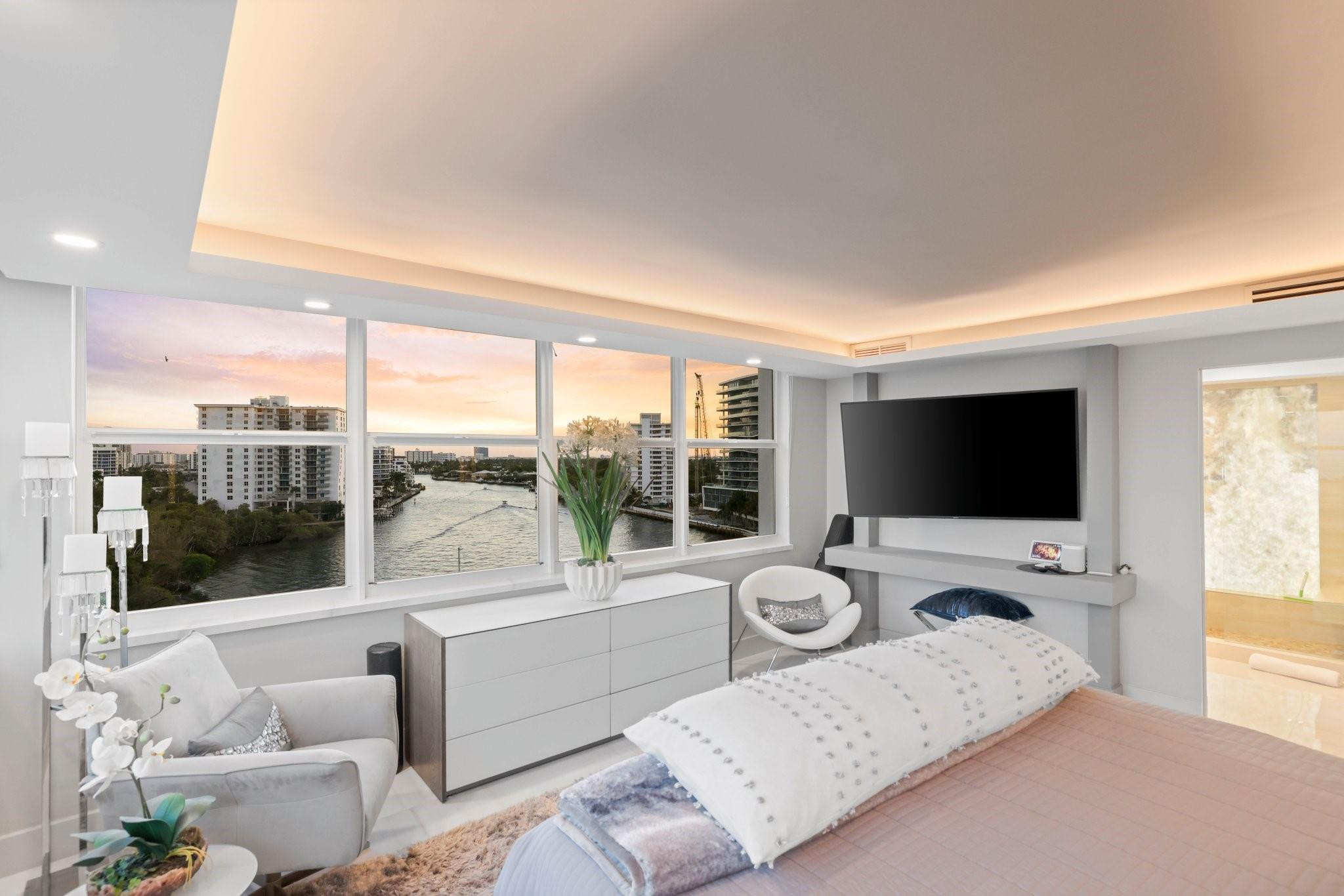 2800 E Sunrise #10A Fort Lauderdale, FL 33304