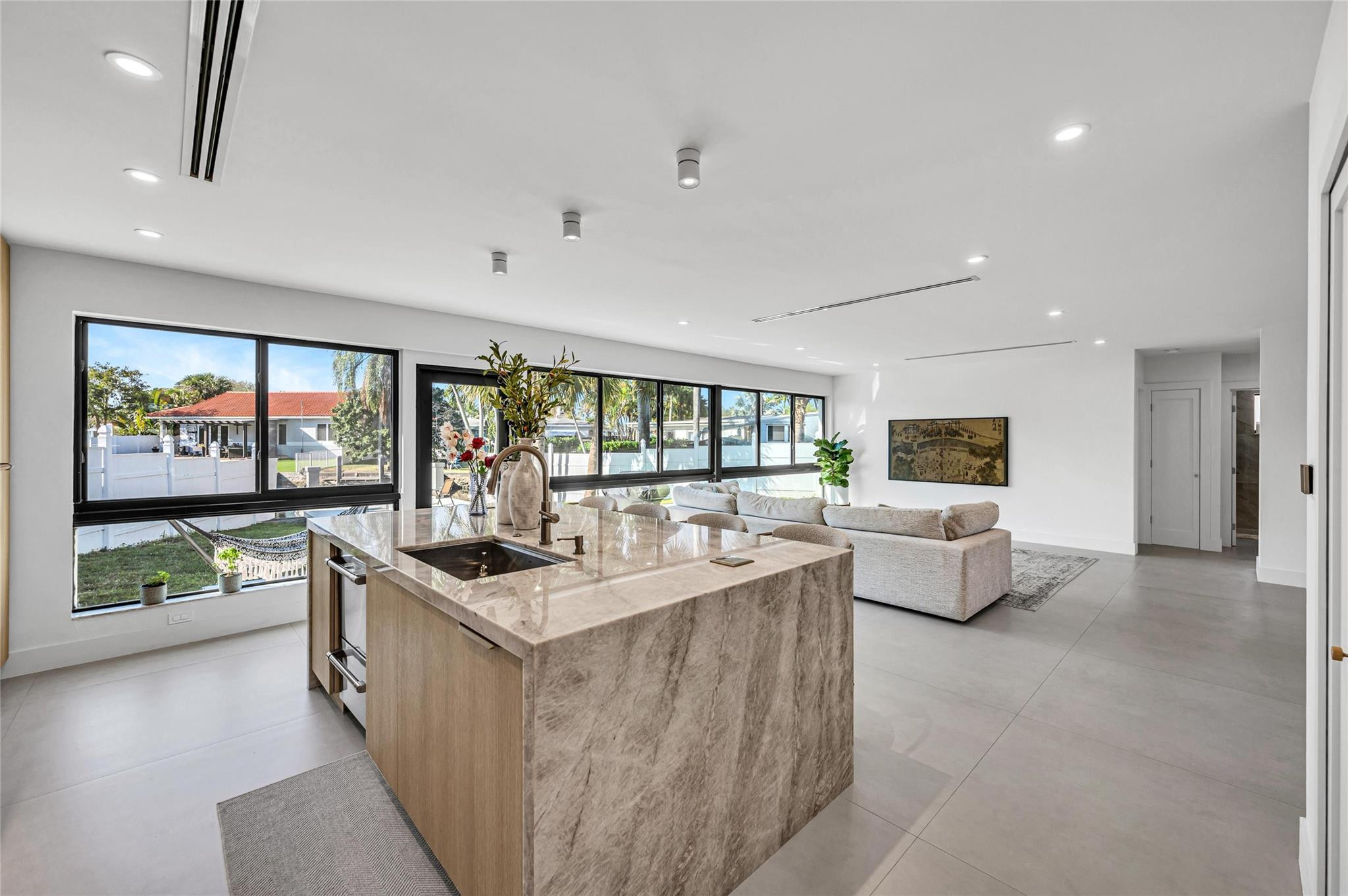 1001 Orange Fort Lauderdale, FL 33315