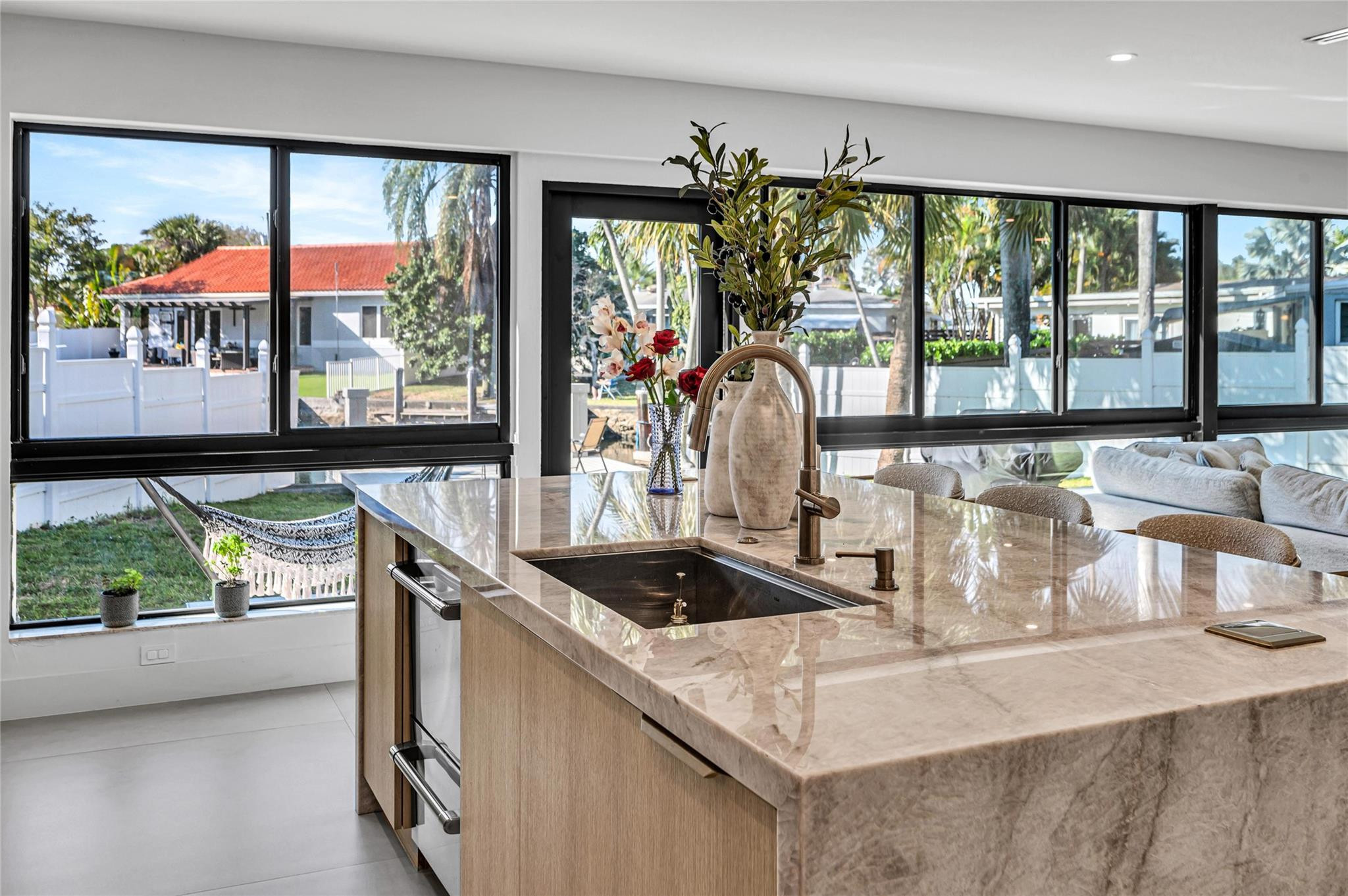 1001 Orange Fort Lauderdale, FL 33315