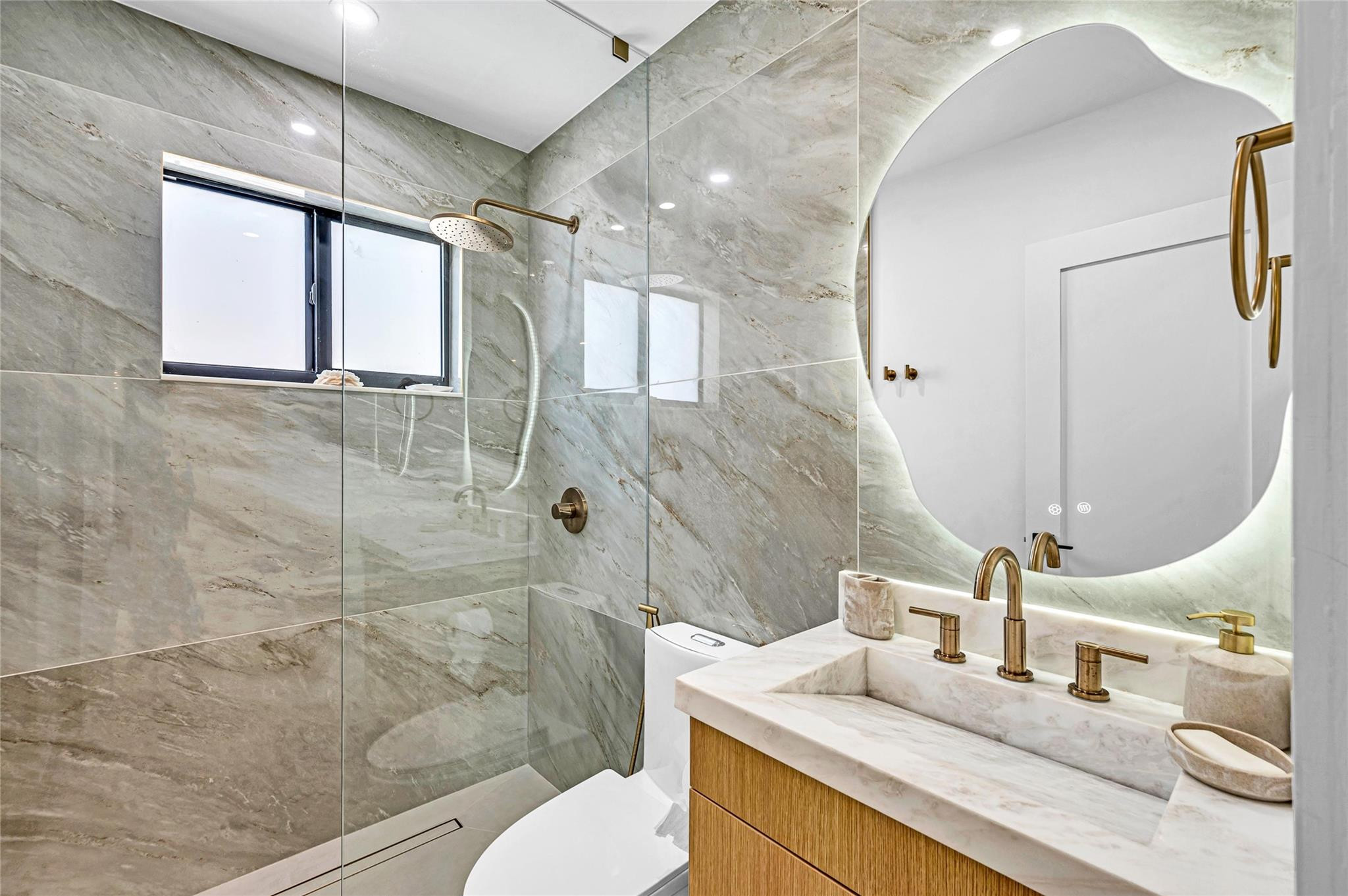 1001 Orange Fort Lauderdale, FL 33315