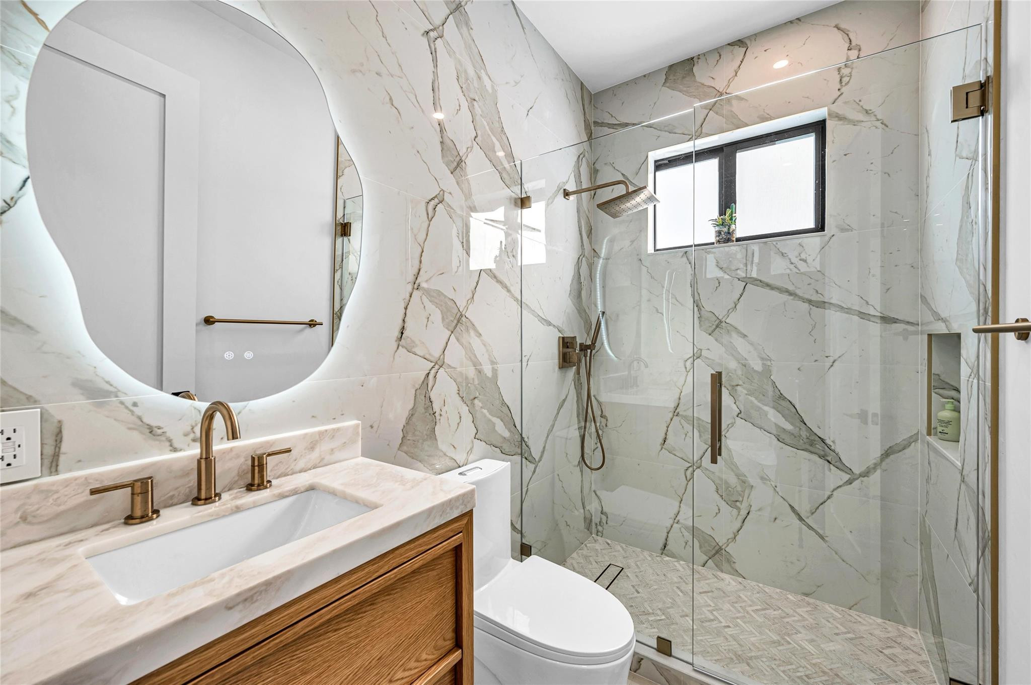 1001 Orange Fort Lauderdale, FL 33315