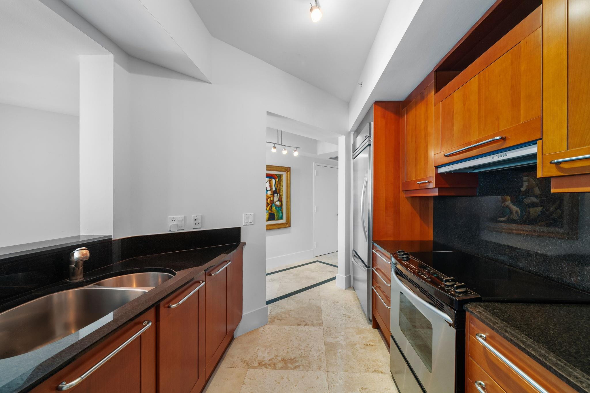 333 Las Olas #1508 Fort Lauderdale, FL 33301