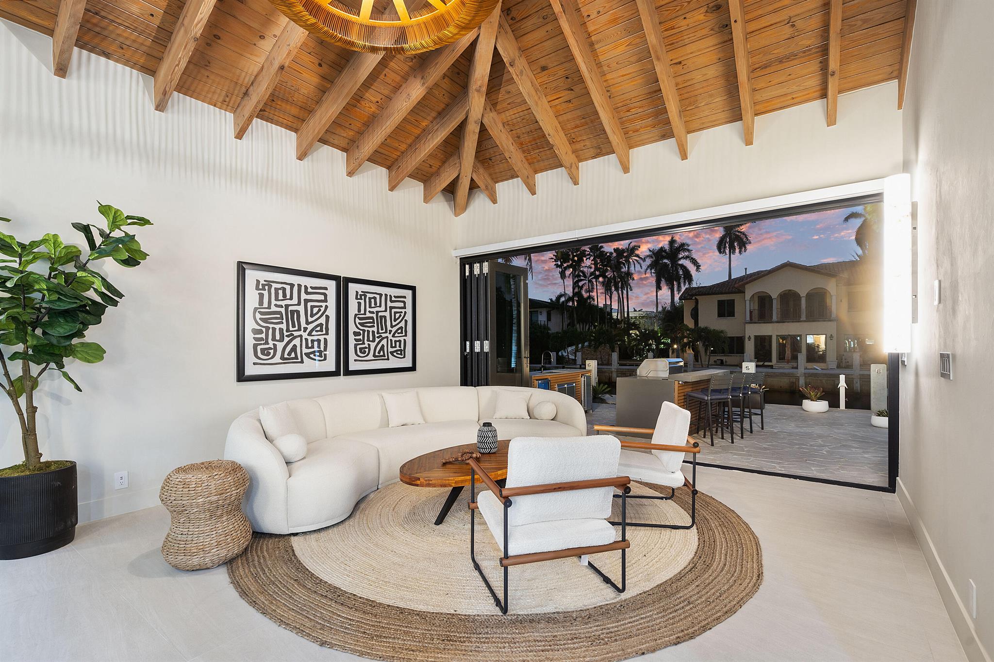 425 Coral Way Fort Lauderdale, FL 33301